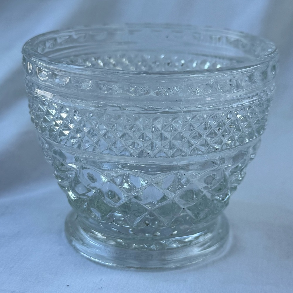 Wexford by Anchor Hocking, Glass Sugar Bowl, Clear Glass Textured Bowl